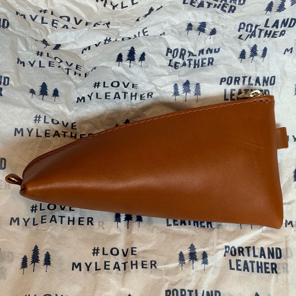 Alpine Pouch Honey Portland Leather Goods - Picture 2 of 4